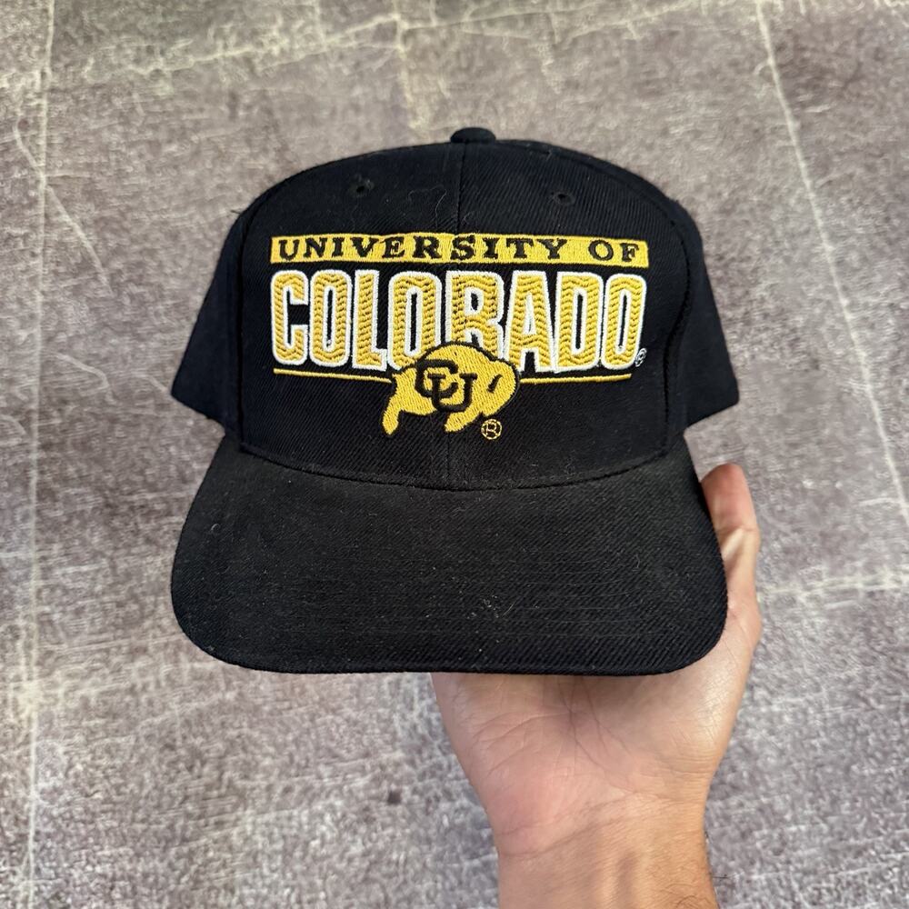 Men's Vintage 90's Sports Specialties Colorado Buffaloes Black Wool Snapback Hat
